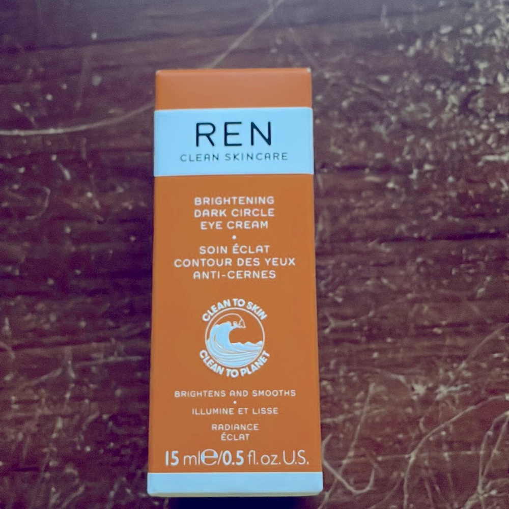 REN CLEAN SKINCARE - brightening dark circle eye serum - NEW IN BOX!!!